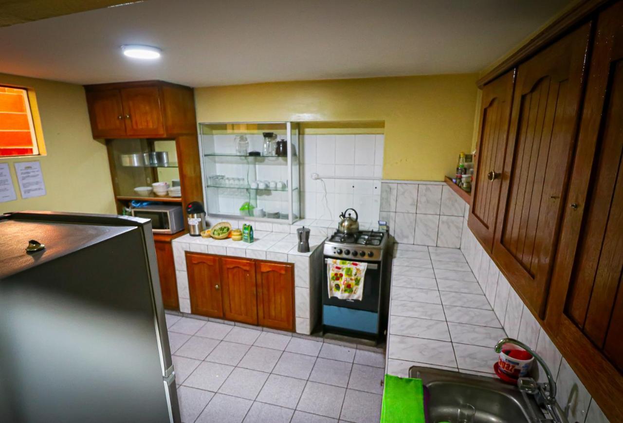 Cusco Hawka Pacha Hostal ภายนอก รูปภาพ